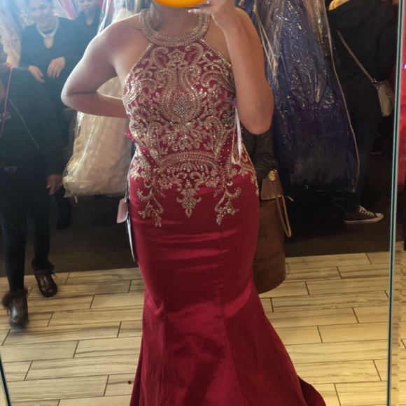 PROM DRESS! - Picture 1 of 3